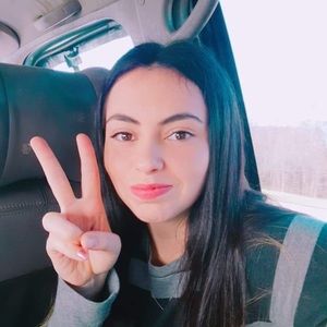 Meet your Posher, Mariposa